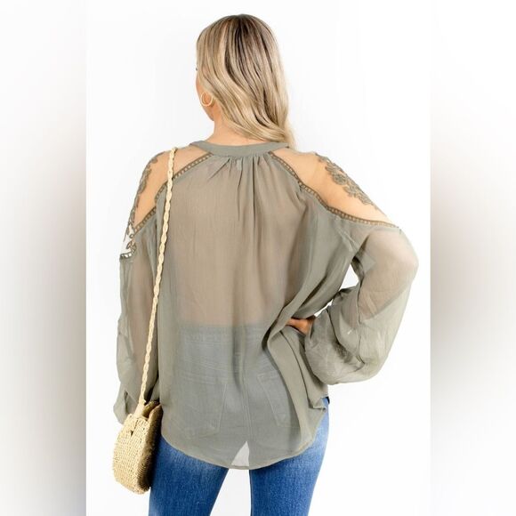 NWT Hayden Los Angeles Women’s Olive Green Size Small Blouse - Picture 6 of 11